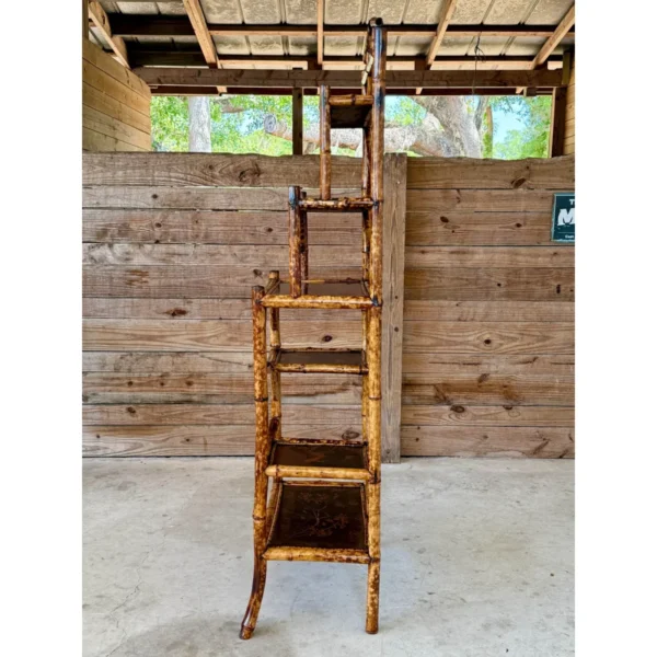 Late 19th Century Victorian Aesthetic Movement Refinished Bamboo and Japanned Étagère - Image 6