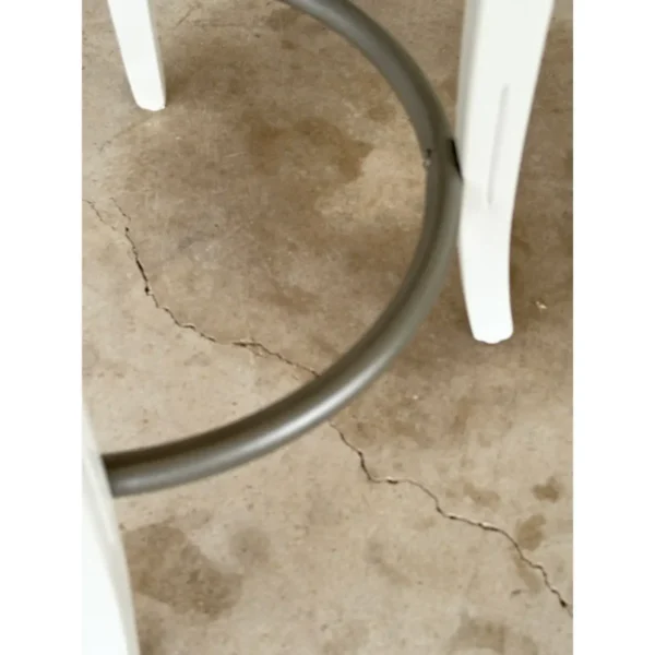 Set of Four Mid-20th Century Coastal Regency Venetian Grotto Shell Back Swivel Counter Stools - Image 12