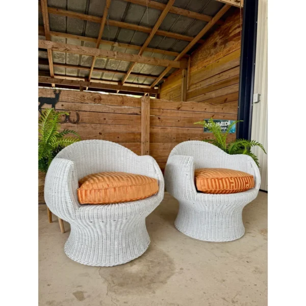 Vintage Sculptural Wicker Barrel Egg Pod Chairs in the Manner of Eero Aarnio - Image 5